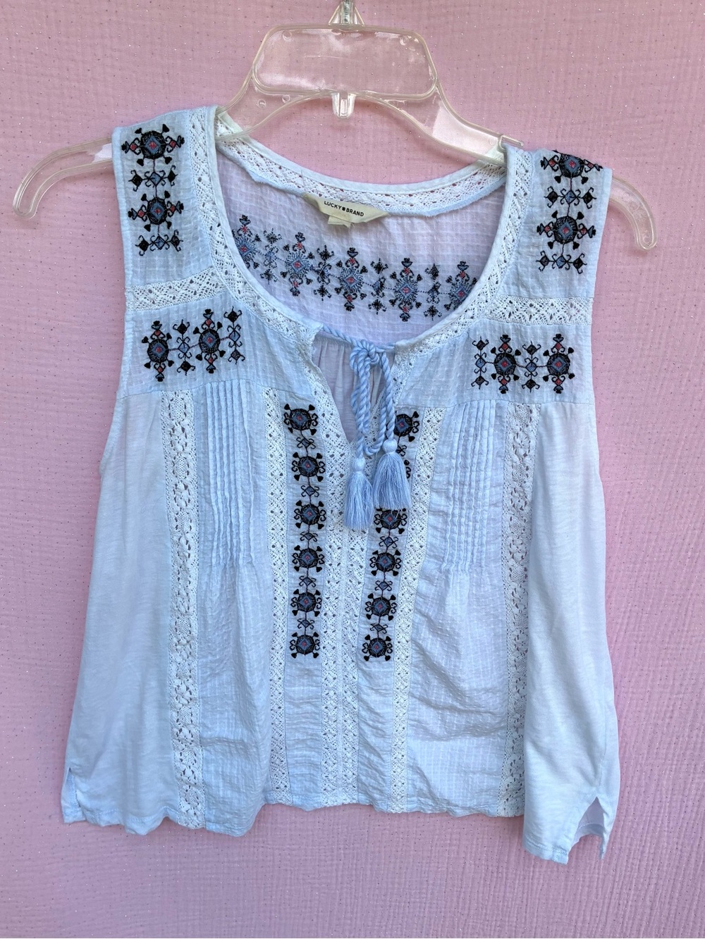 Lucky Brand White Embroidered Tassel Peasant Top Size Small